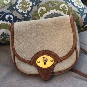 Vintage Dooney & Bourke crossbody.
